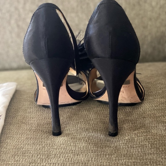 Badgley Mischka black heels size 6. - Picture 3 of 4